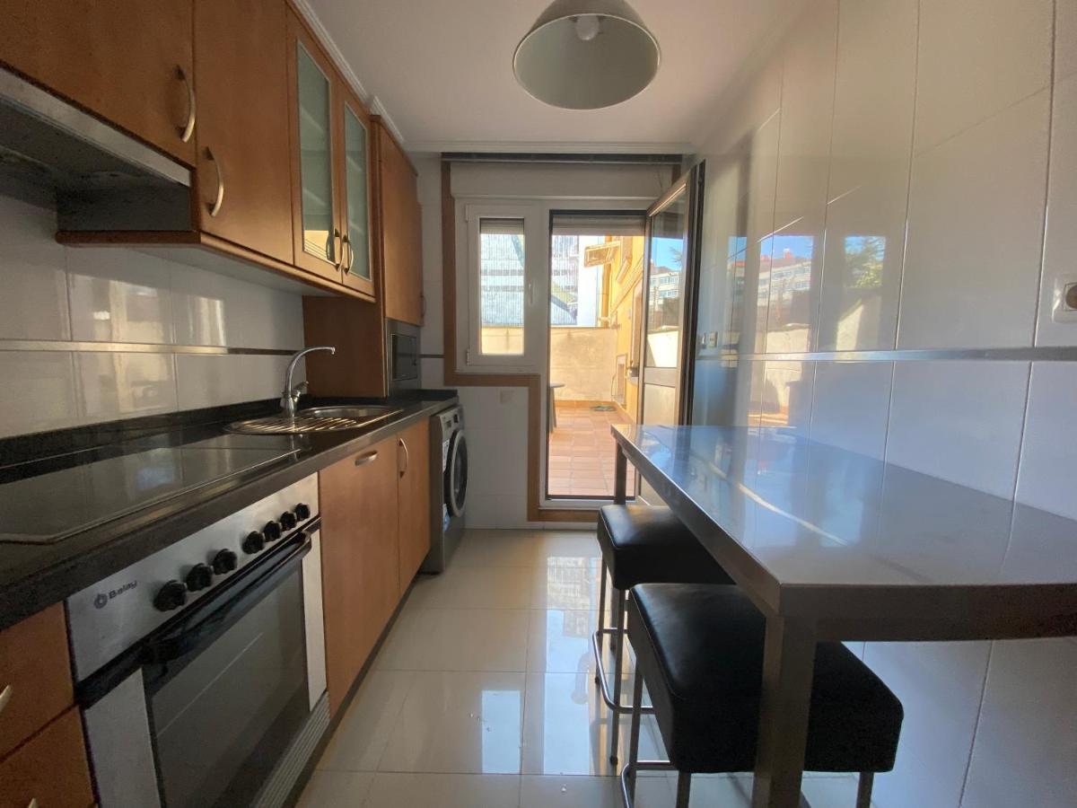 Apartamento A 5 Min Caminando De La Playa Sta. Cristina, Oleiros Exterior foto